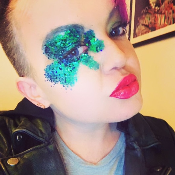 Meet your Posher, Christine - Picture 7 of 17